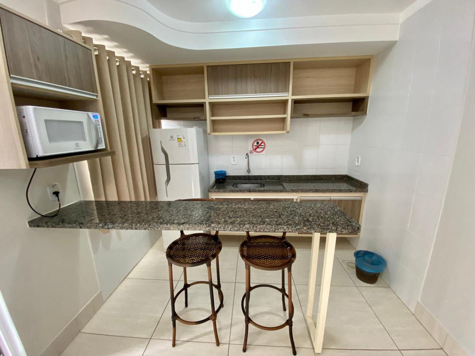 Di Roma Lacqua Caldas Novas Park 24H, Com Roupas De Cama E Banho Exterior photo